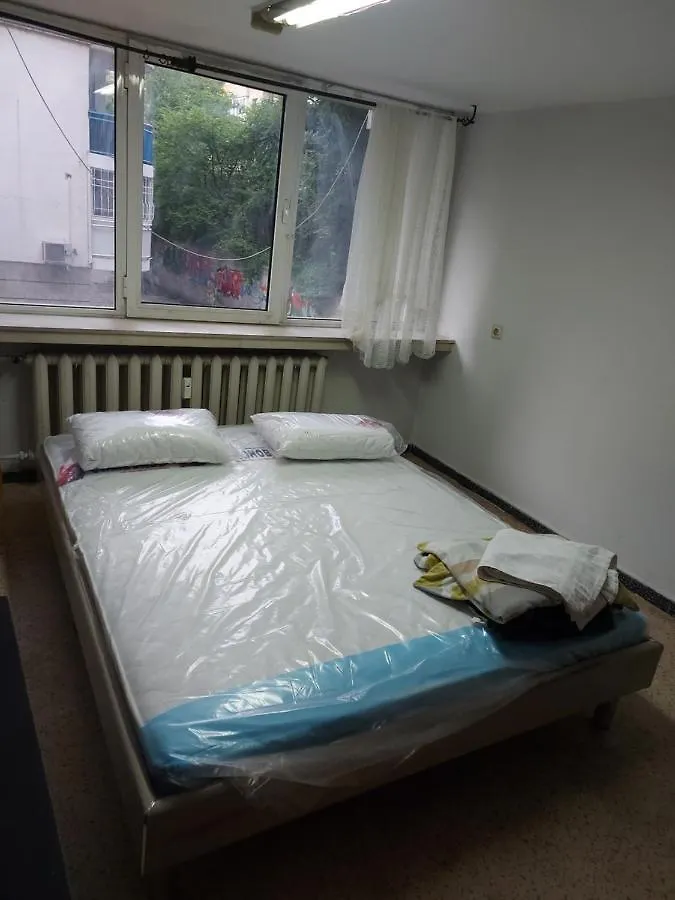 Budget Rooms & Apartaments Sofia Guest house