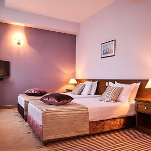 3* فندق ليون